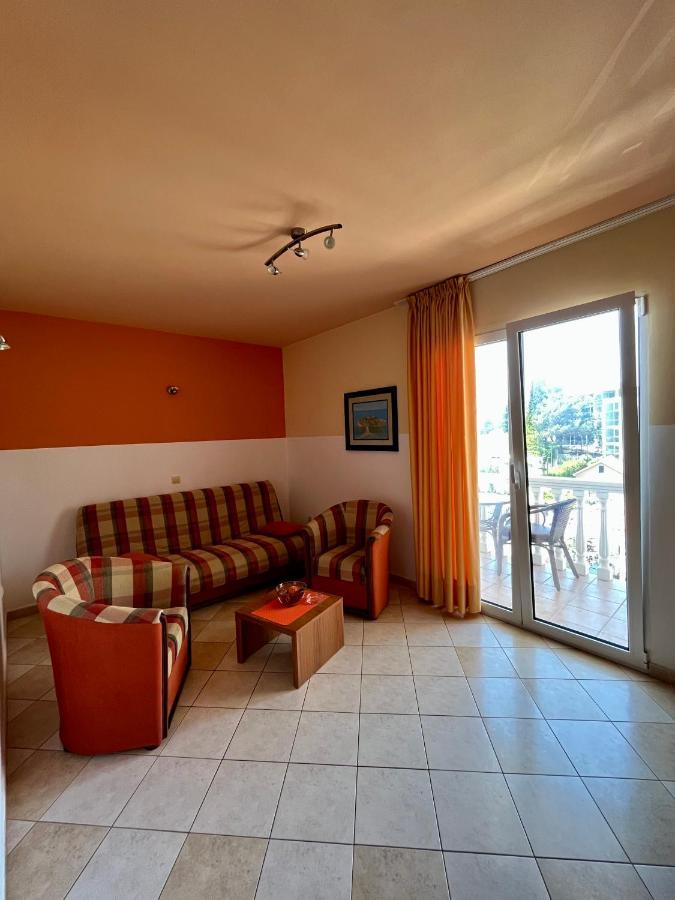 Apartment Bojana *